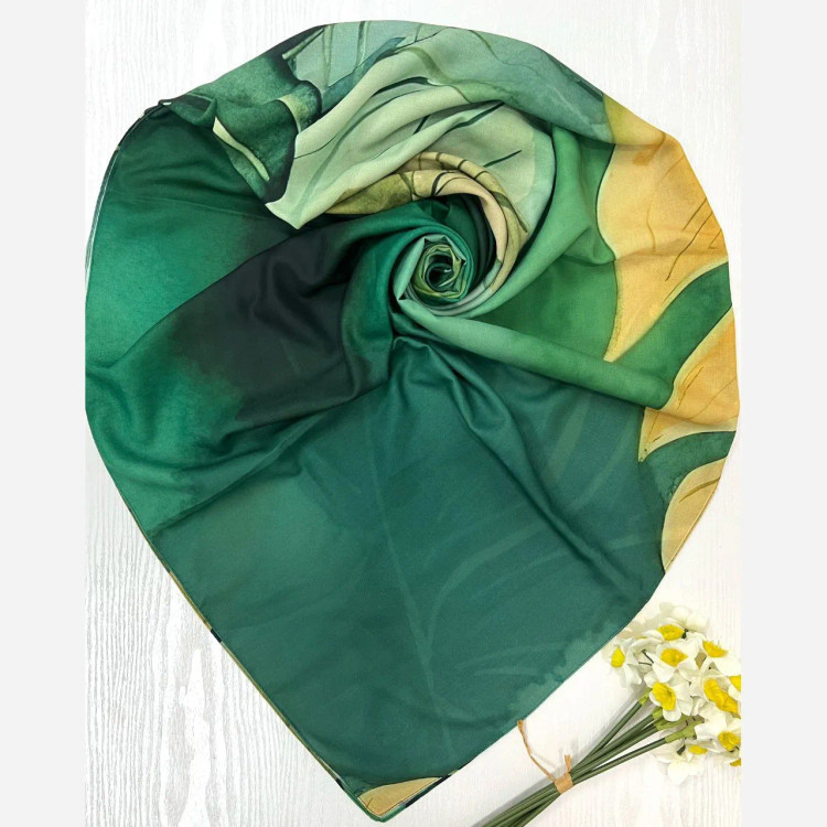 روسری طرح ضحا سایز 140 نخ کاستوم سیتو سبز خوش رنگ