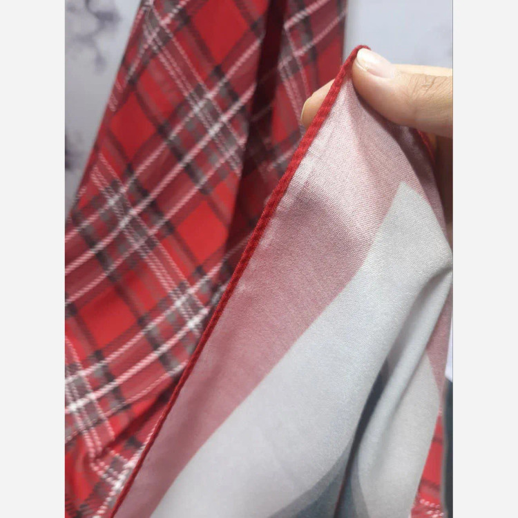 روسری طرح دنیز سایز 140 نخی کاستوم سیتو مناسب روزمره و مهمانی