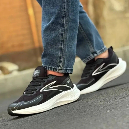 کتونی ورزشی بروکس مدل Brooks - سبک، تنفسی، بادوام، مناسب دویدن و باشگاه