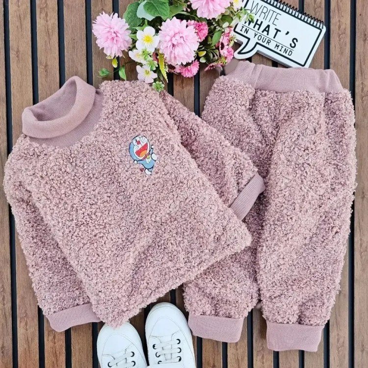 ست بسیار گرم بره ای از ۲ الی ۷ سال