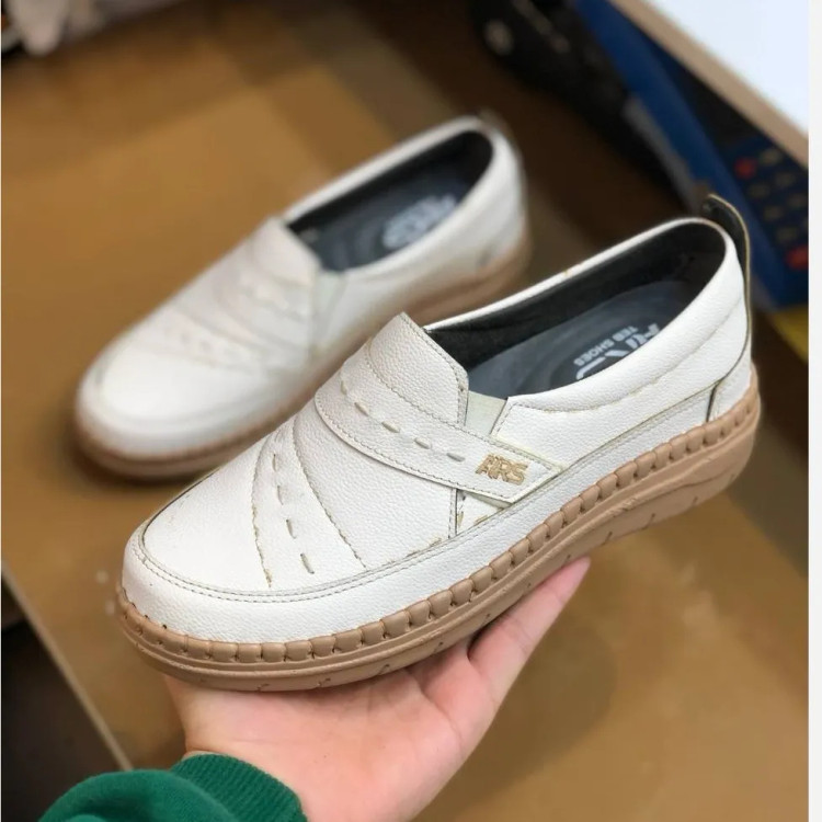 کفش چرم طبی زنانه مدل مونا سفید چسبی